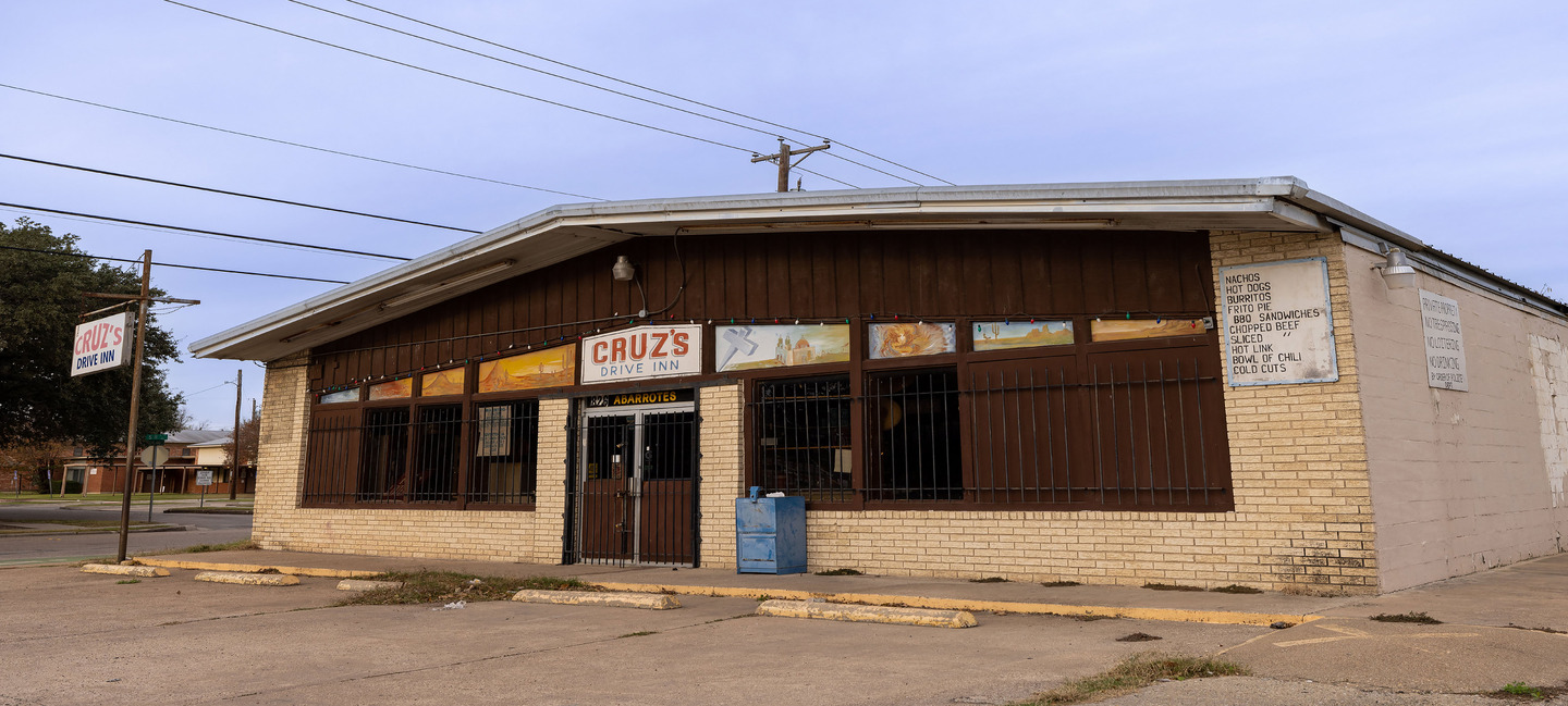 Cruz's Drive Inn